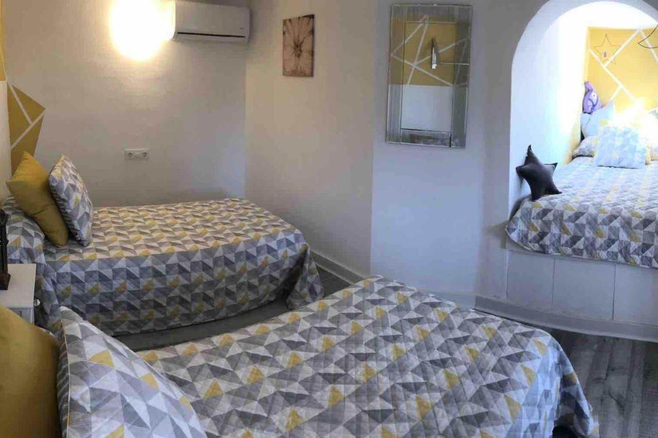Lovely 2 Bed Apartment In Алкалалі Екстер'єр фото